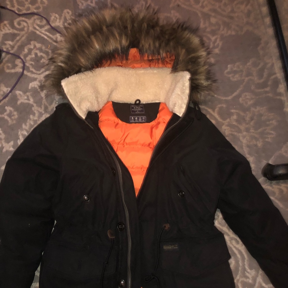 Abercrombie and Fitch men’s size Small